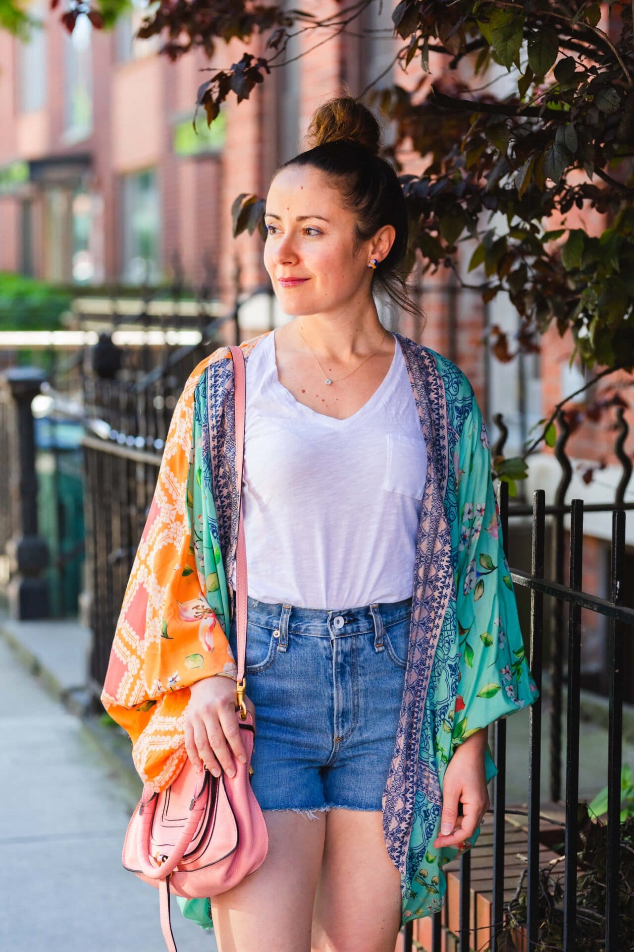 Chloe Bag Rag & Bone Shorts Look by Modnitsa Styling