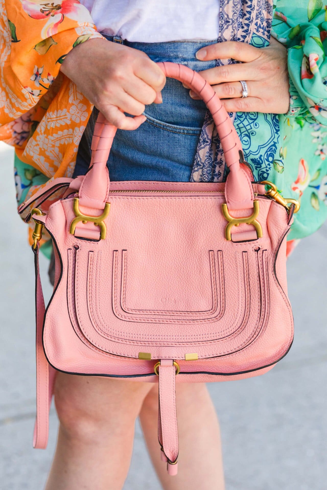 Chloe Bag Rag & Bone Shorts Look by Modnitsa Styling