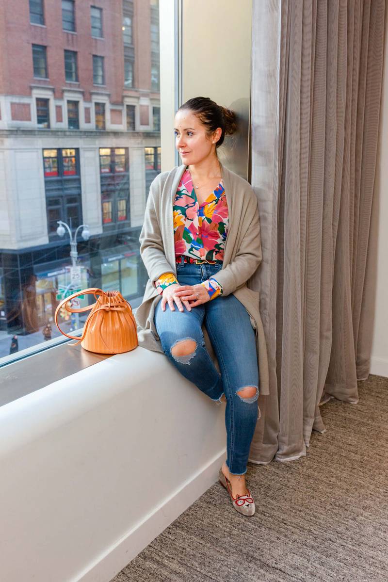 Sezane Blouse DG Belt Rag Bone Jeans Look by Modnitsa Styling