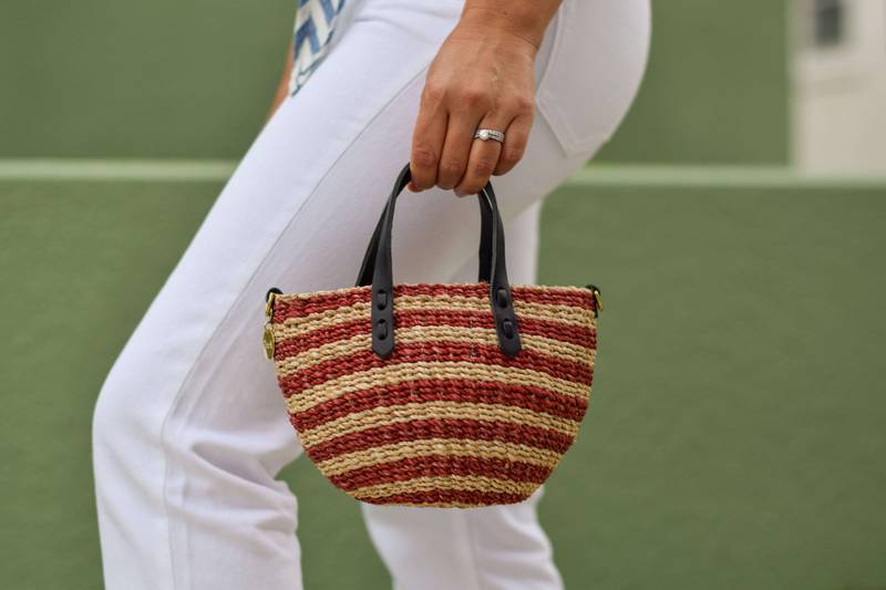 Rails Shirt Boyish Jeans Vionic Shoes Clare V Bag Outfit by Modnitsa Styling